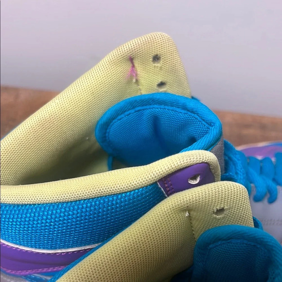 Nike High-Tops in Blue, Purple, and Gray, Women’s 11 - Picture 4 of 11